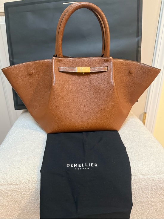 DeMellier Handbags - DeMellier Midi New York Tan Leather Tote Bag with Gold Hardware